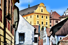 cesky_krumlov_21.023_von_unten_richtung_museum_hotel_ruze
