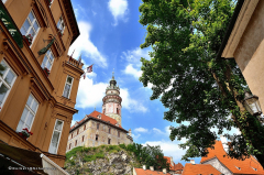 cesky_krumlov_22.042_brücke_richtung_schloss