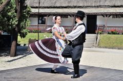 donaufahrt_61.014_kalocsa (puszta)_folklore
