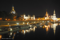 dresden-01.0-002_altstadt-nacht-blick_von_carolabrücke
