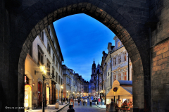 prag.v90_9545