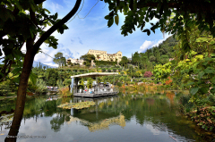 02.001-gaerten_von_schloss_trauttmansdorff_see-9583