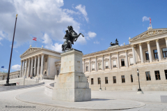 wien-1.50-003-parlament